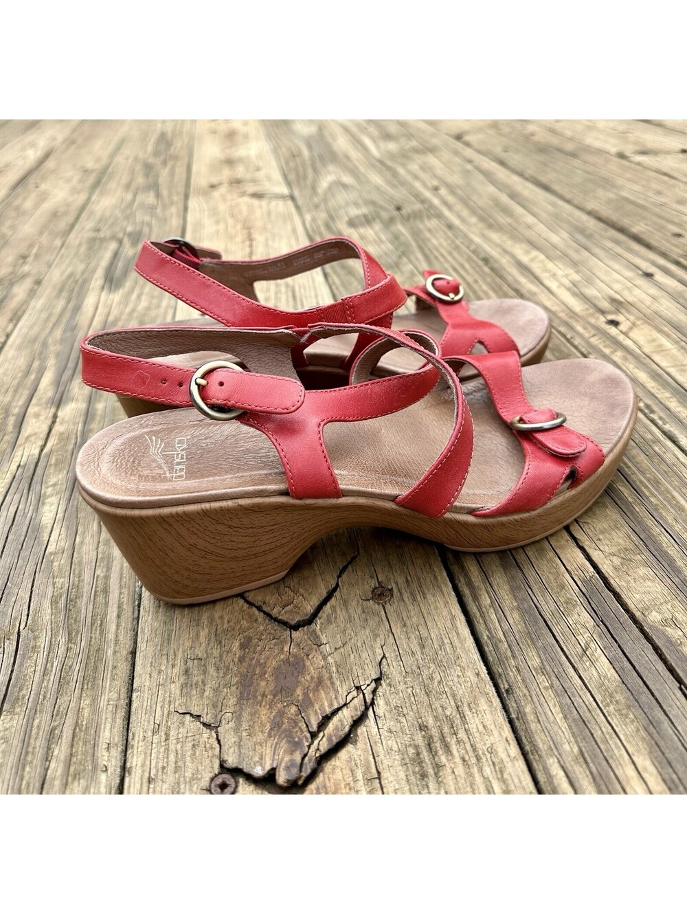Dansko Red Leather Strappy Sandals Women’s EU 41 US 8.5 Buckle Closure